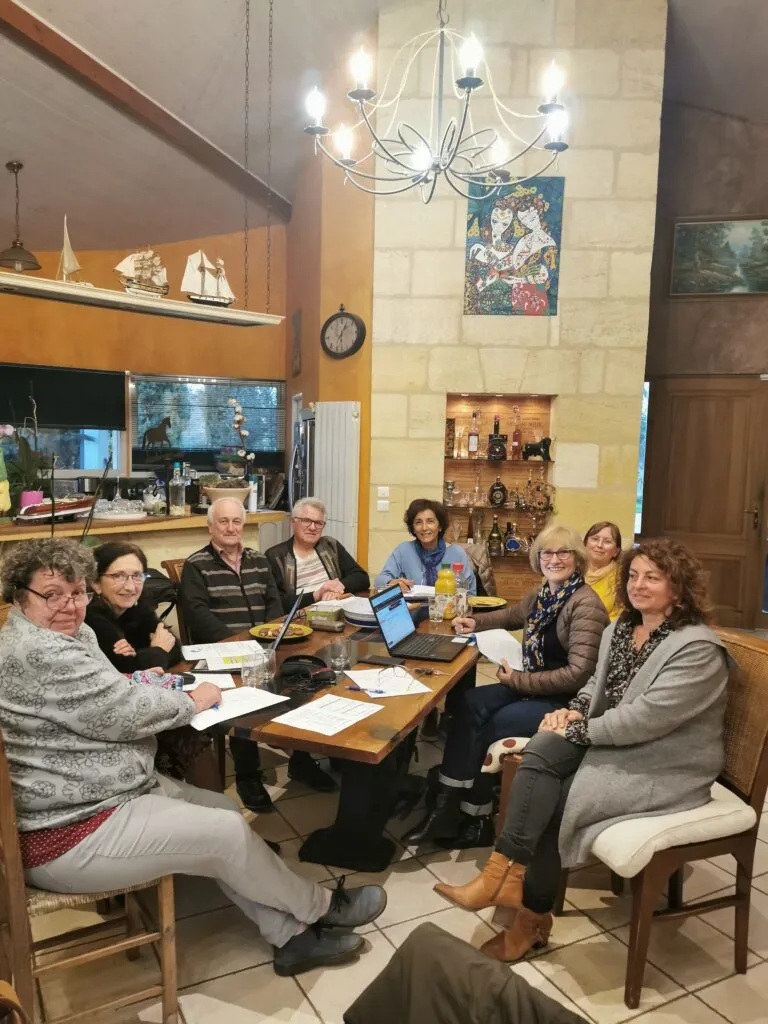Bureau France — réunion associative